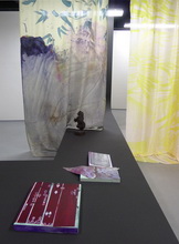 Kunstraum-unten: Marx / Musehold Rauminstallation