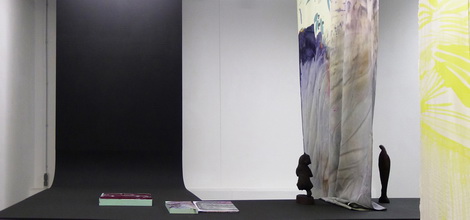 Kunstraum-unten: Marx / Musehold Rauminstallation