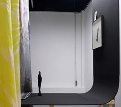 Kunstraum-unten: Marx / Musehold Rauminstallation